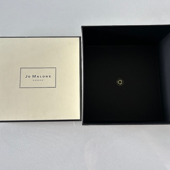 Jo Malone Other - Jo Malone Box Square Medium Size 6x6